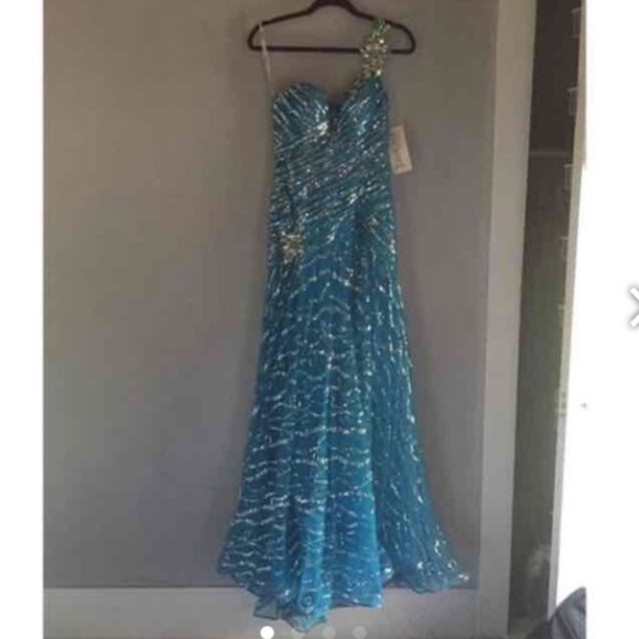 Tony Bowls Blue Peacock Prom Dress - Picture 2 of 4
